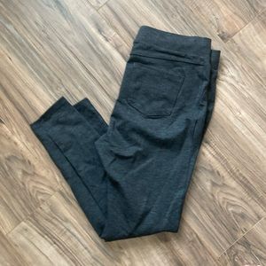 Serra Pointe pants with back pockets L large grey